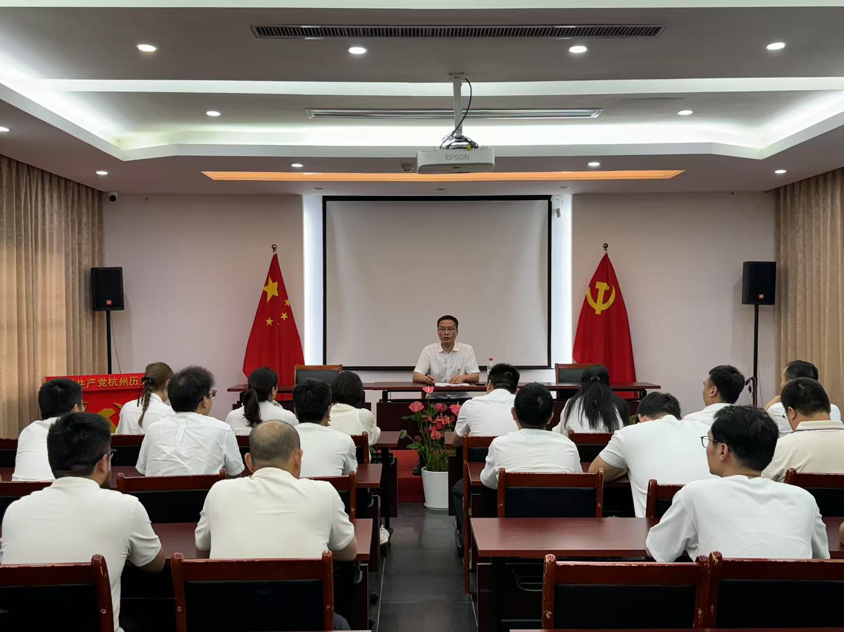 3c154407bd9606cd1a0313810a480bd0.jpg 3c154407bd9606cd1a0313810a480bd0.jpg